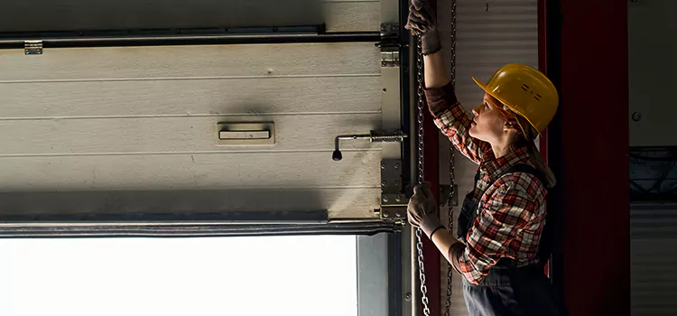 Addressing Common Garage Door Stoppage Issues in Turlock, CA